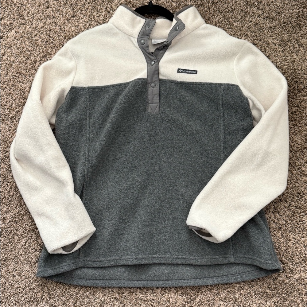 Columbia Button Up Fleece Sweater- Size XL